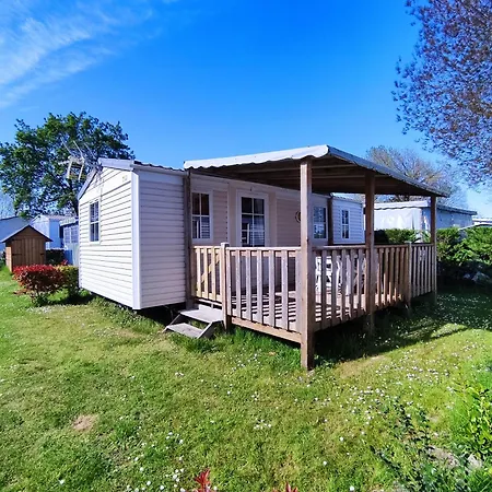 Mobil A Au L'escale Proche De Royan * Meschers-sur-Gironde